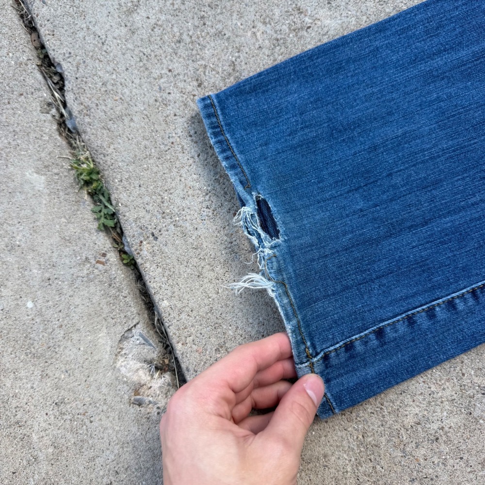 Lucky Brand Sweet N Low Bootcut Jeans Womens 16/33 Medium Wash Blue Low Rise - Picture 7 of 11